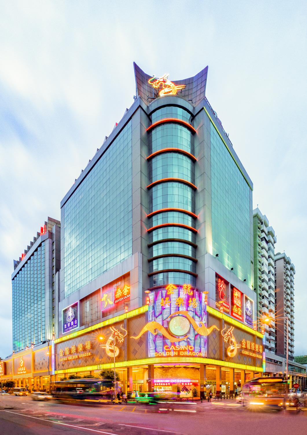 Hotel Golden Dragon Macau Exterior photo